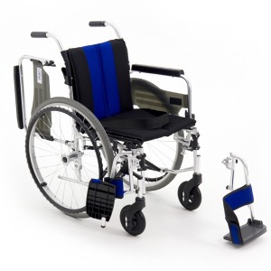 [미키] MIKI-W QR 알루미늄휠체어 (바퀴착탈가능/차량탑재쉬운 휠체어/팔걸이젖힘/발받침착탈) ｜ 장애인휠체어 미키휠체어 수동휠체어